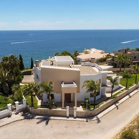 Feriehus Detached House, 5 Bedrooms In *
